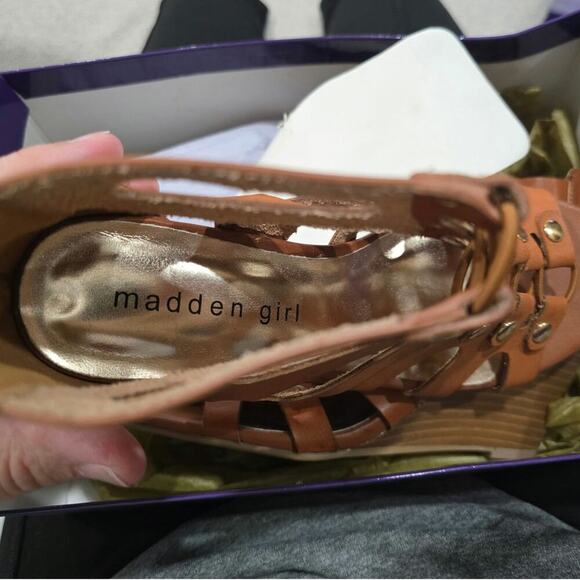 NWT Madden girl Hastee cognac par wedge heel sandals zipper closure size 7 - Picture 6 of 7